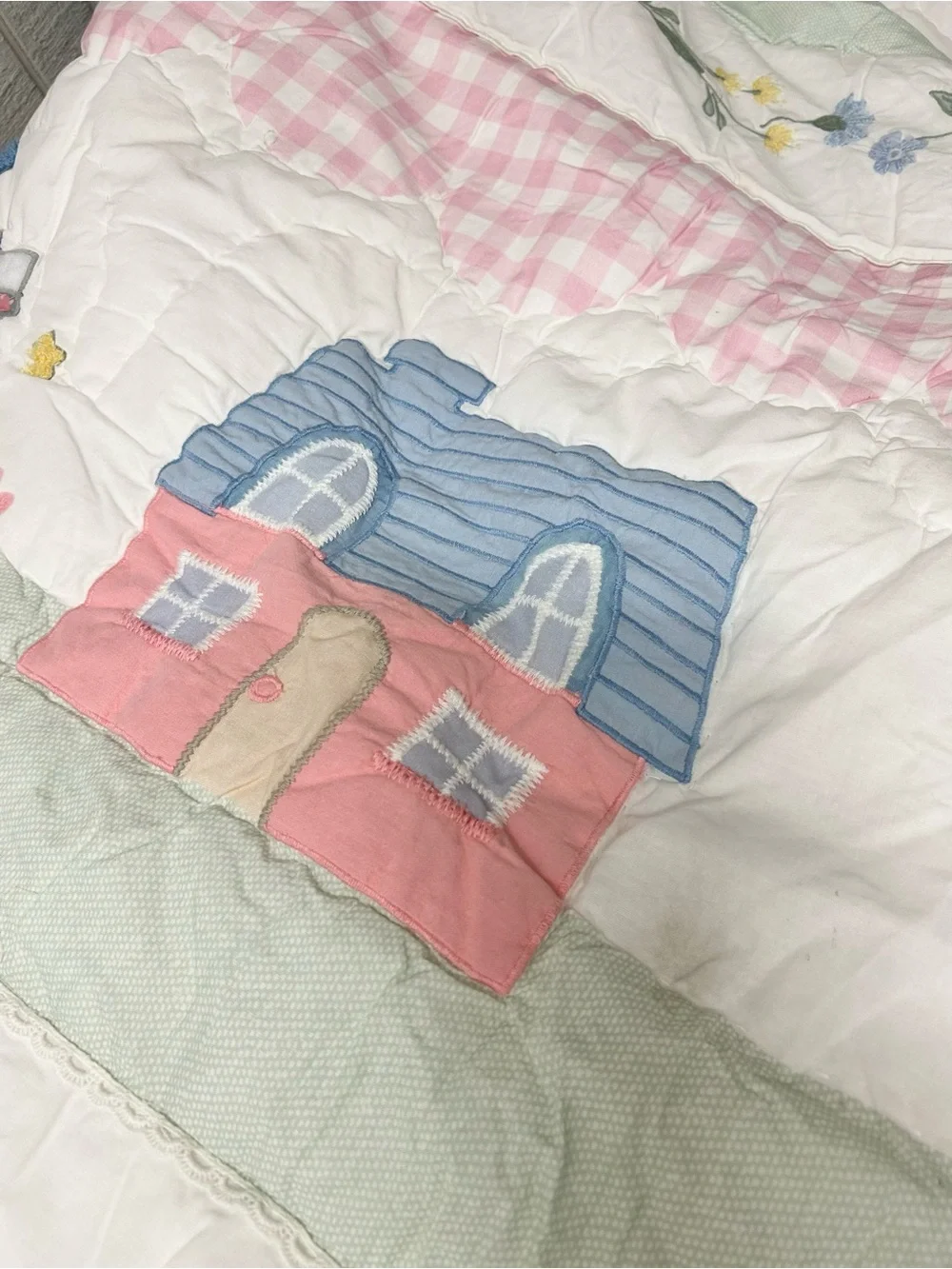 Pottery Barn Kids Hello Kitty Cottage Quilt